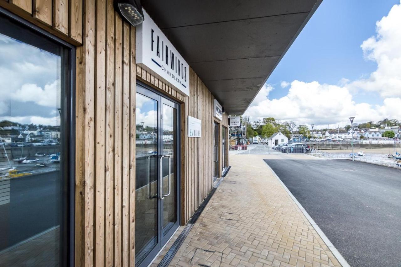 No 4 Ocean Cabins - Saundersfoot Harbour - Saundersfoot Hotel Exterior photo